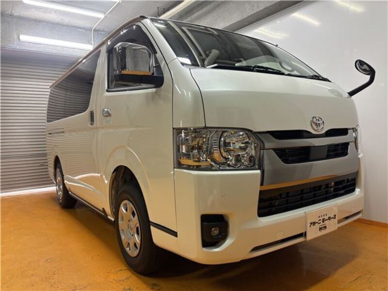 HIACE