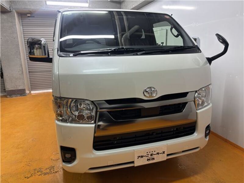 HIACE