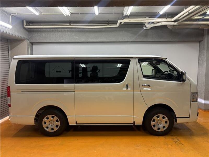 HIACE