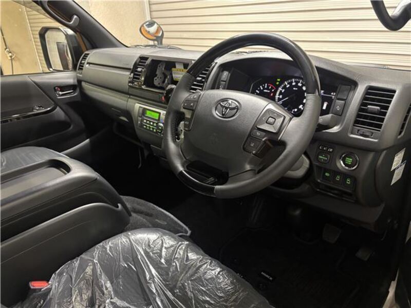 HIACE