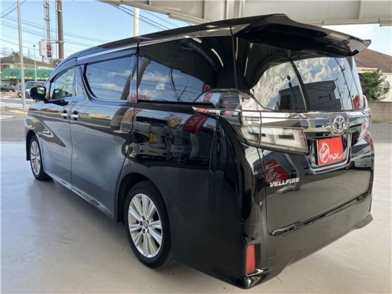 VELLFIRE