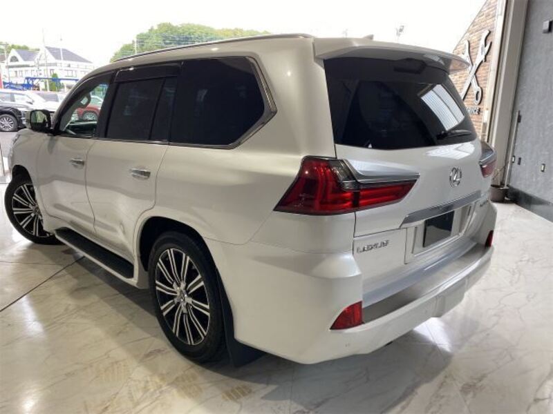 LX