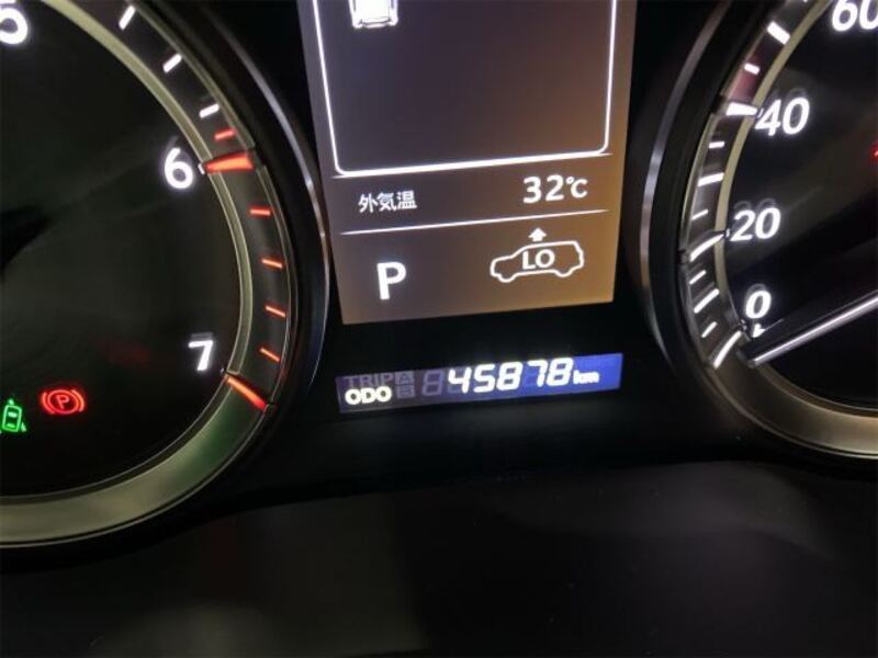 LX
