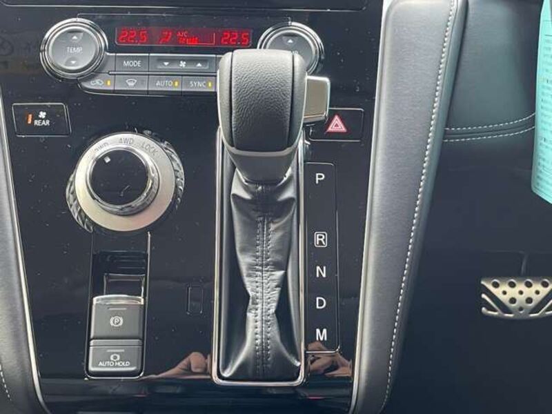 DELICA D5