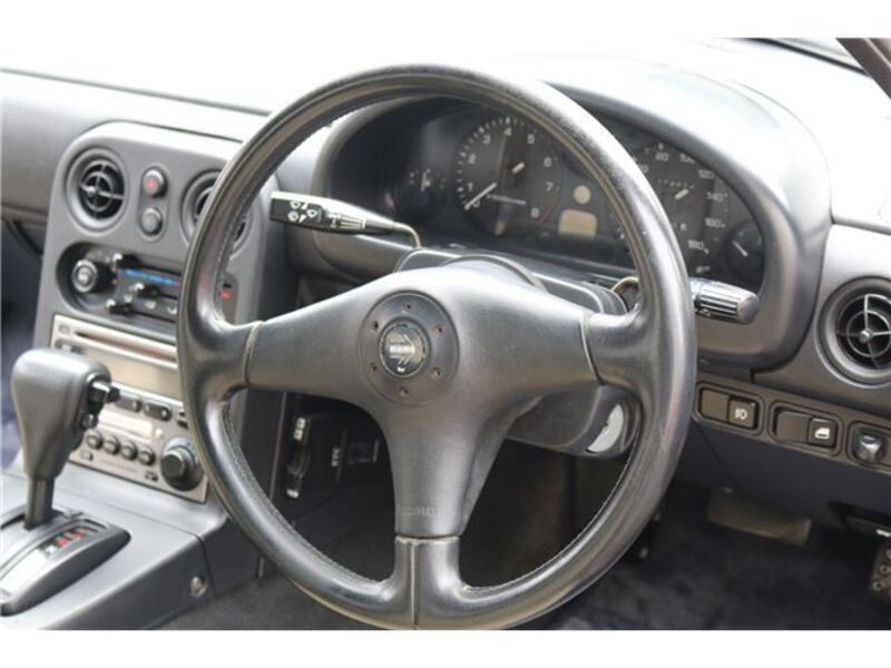 EUNOS ROADSTER
