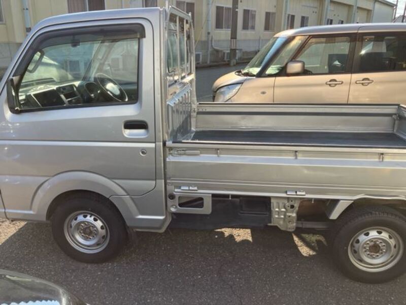 CARRY TRUCK