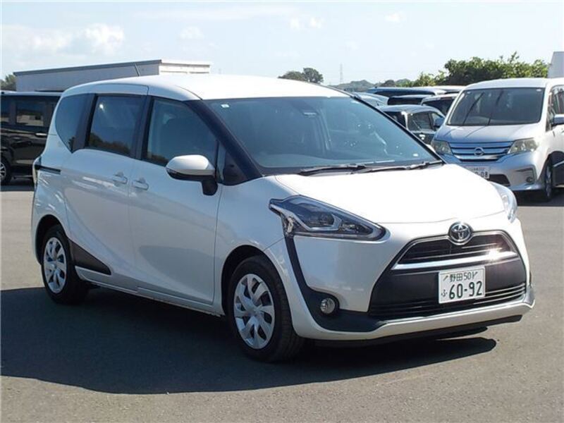 TOYOTA SIENTA