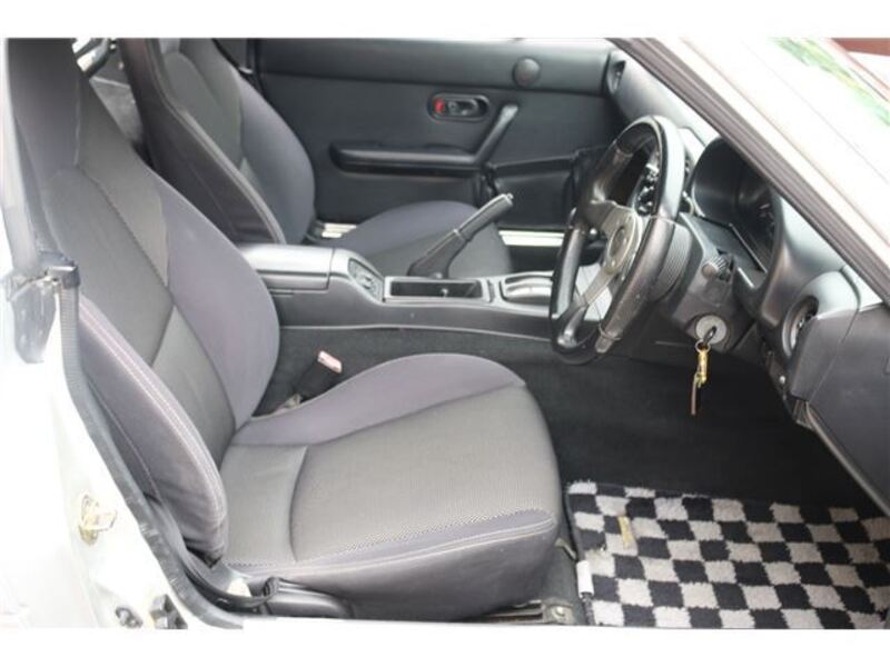 EUNOS ROADSTER