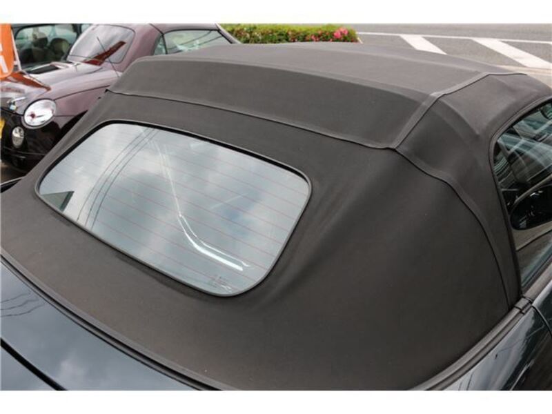 EUNOS ROADSTER