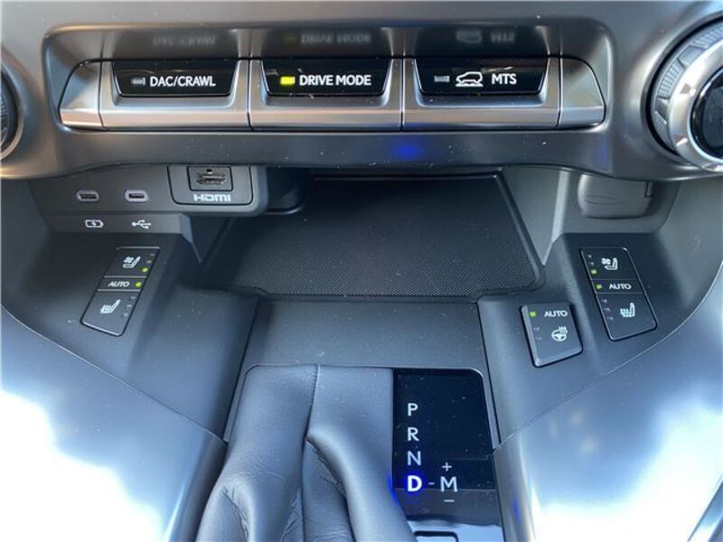 LX