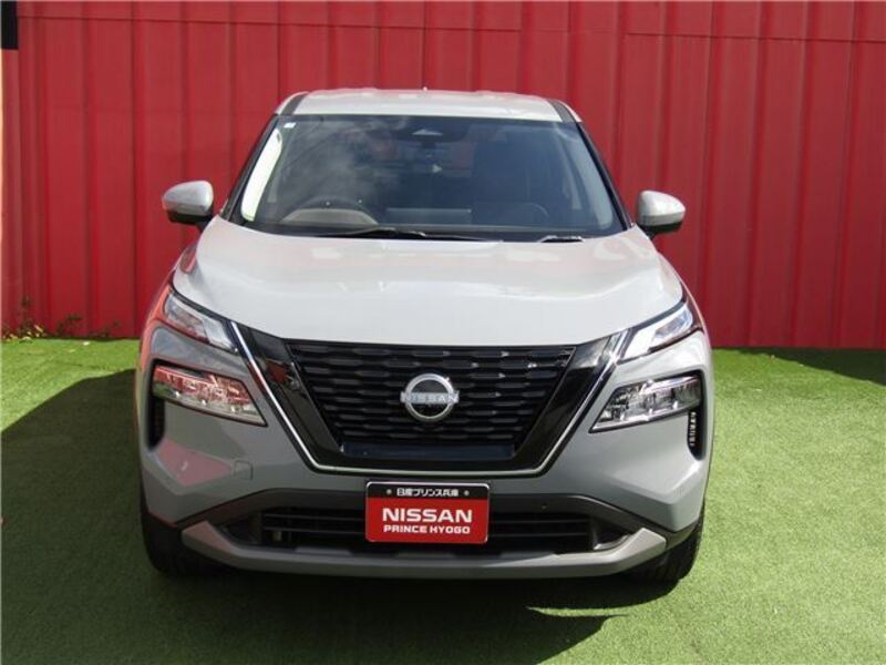 X-TRAIL
