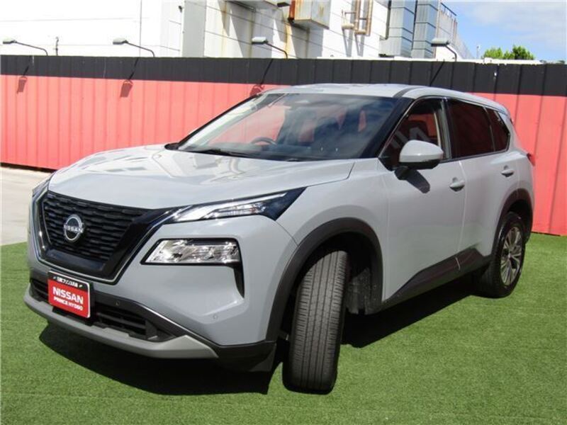 X-TRAIL