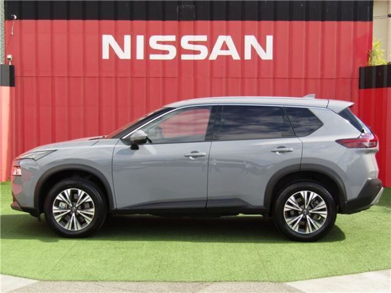 X-TRAIL