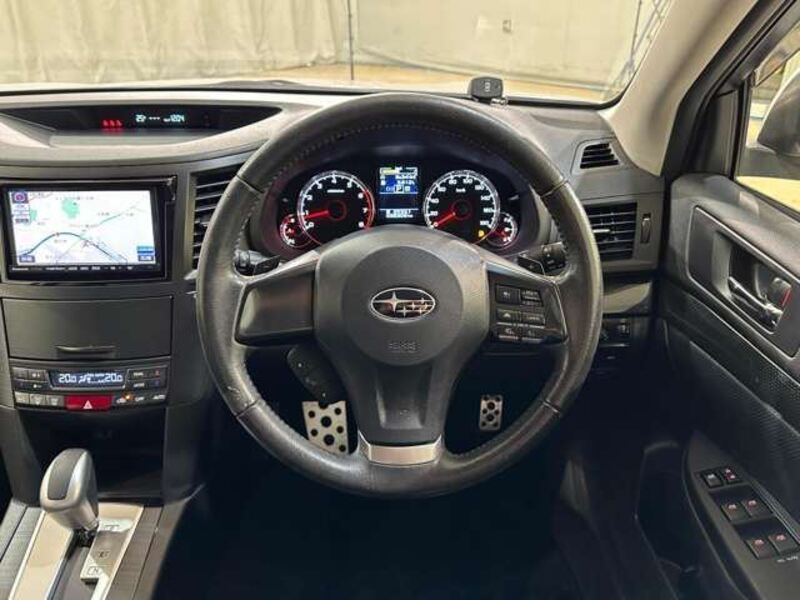 LEGACY B4