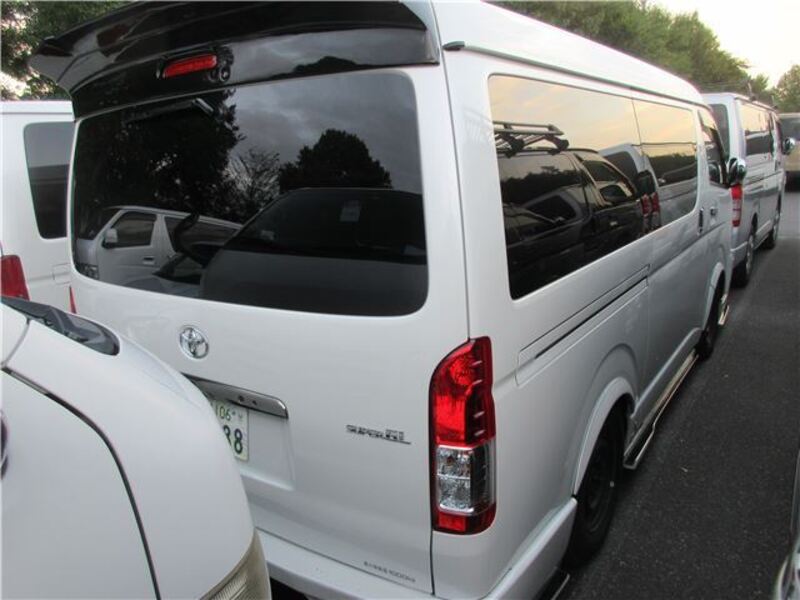 HIACE VAN