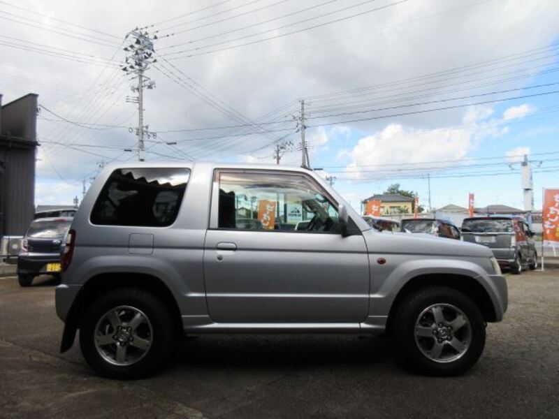 PAJERO MINI