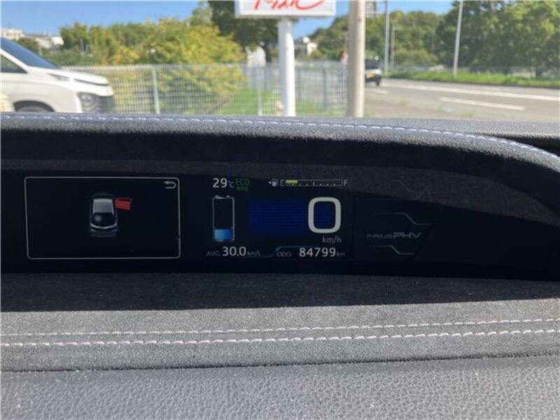 PRIUS PHV