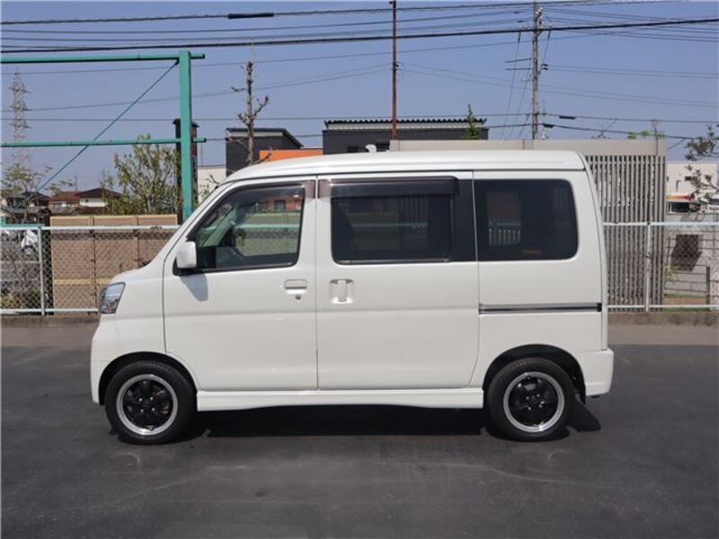 ATRAI WAGON