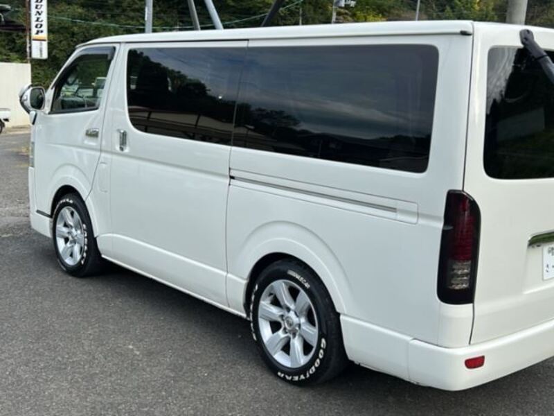 HIACE