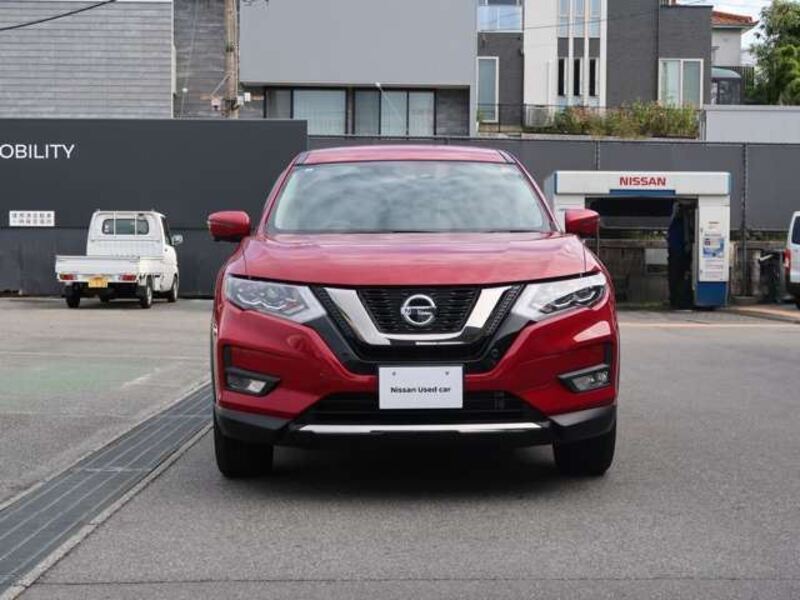 X-TRAIL