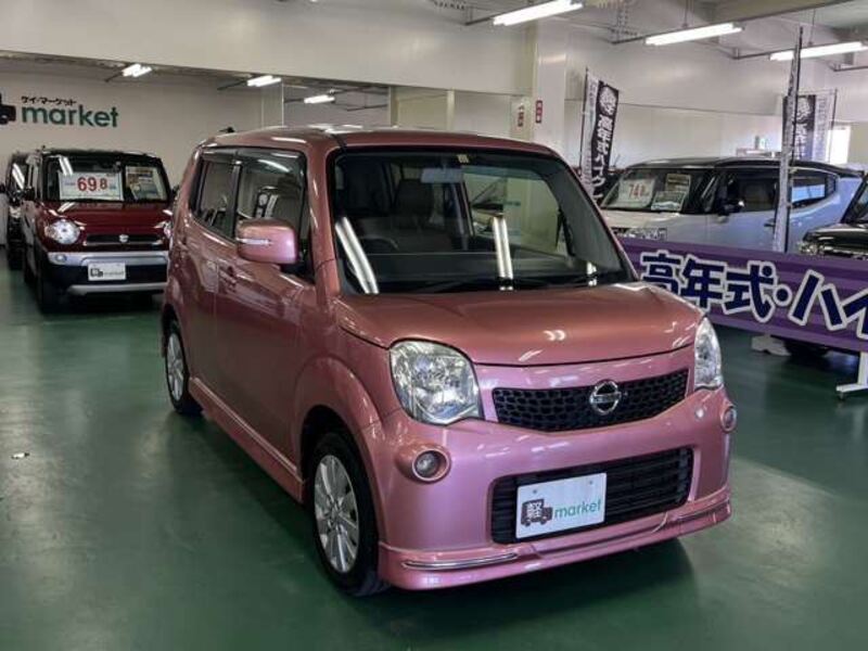 NISSAN MOCO