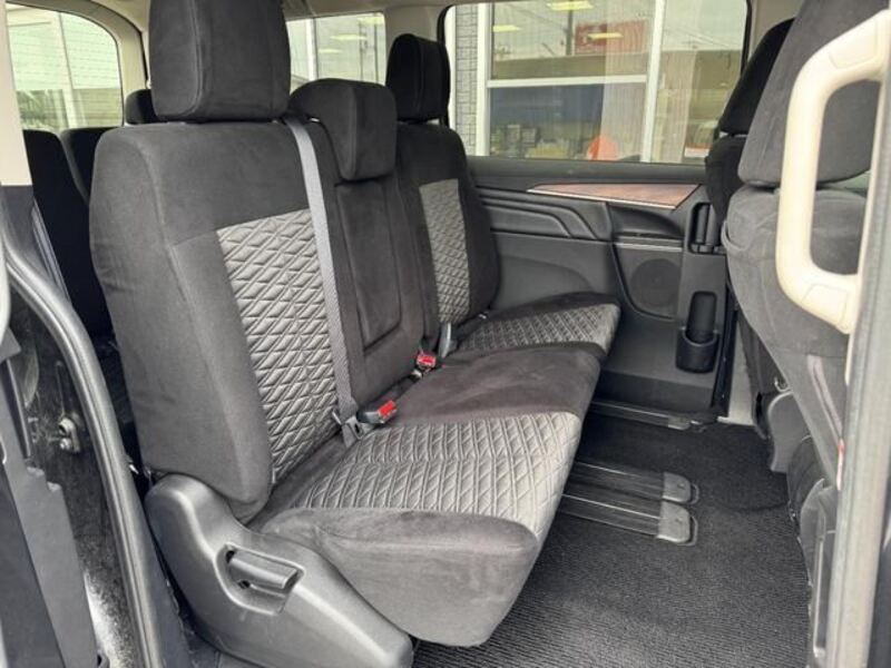 DELICA D5