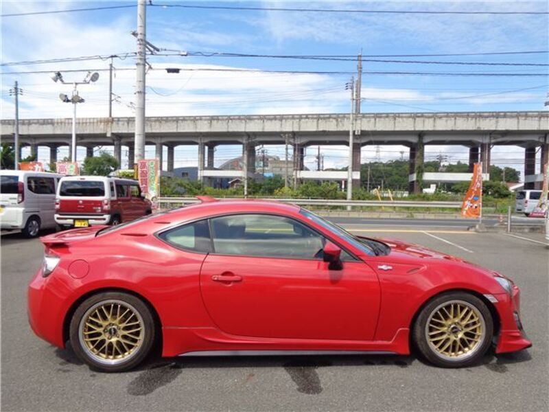 86