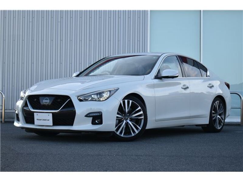 NISSAN SKYLINE