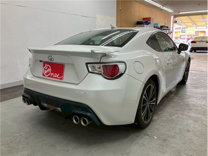 86