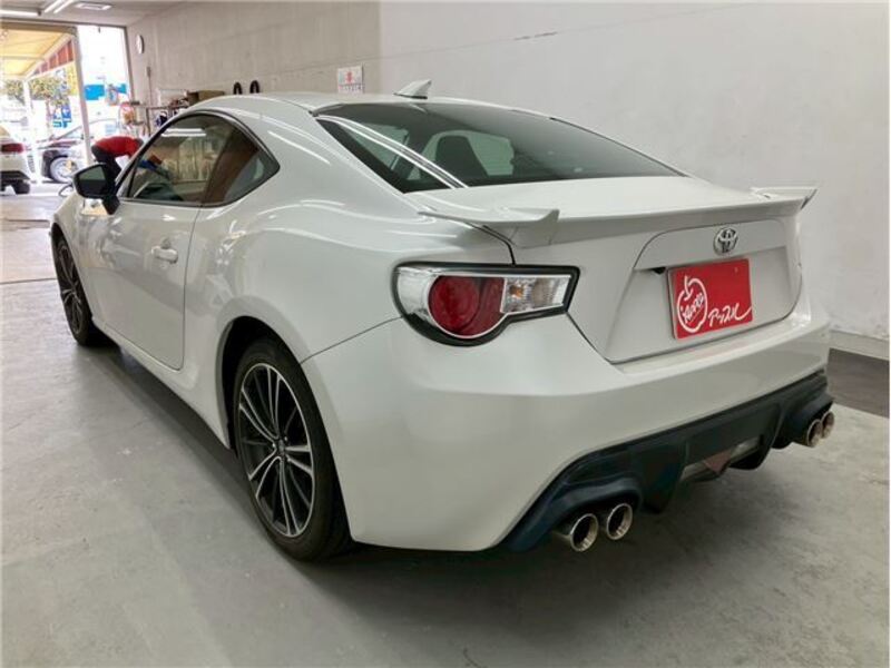 86