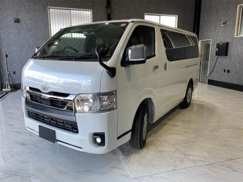 HIACE VAN