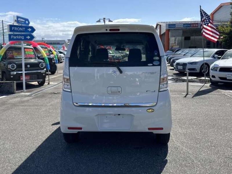 WAGON R