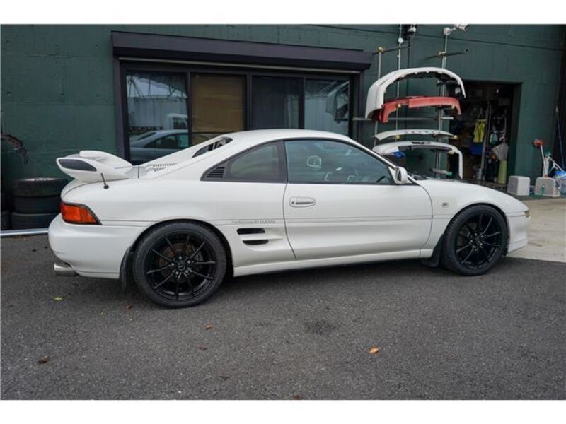 MR2