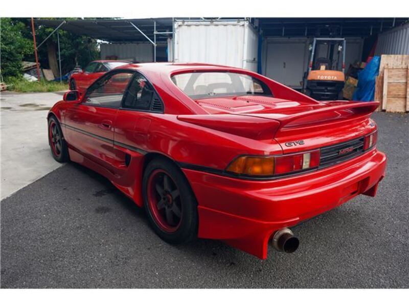 MR2