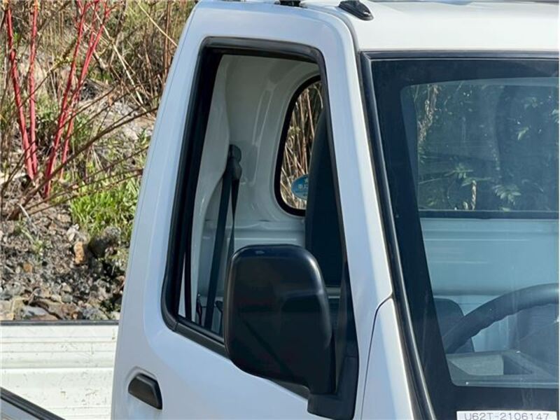 MINICAB TRUCK