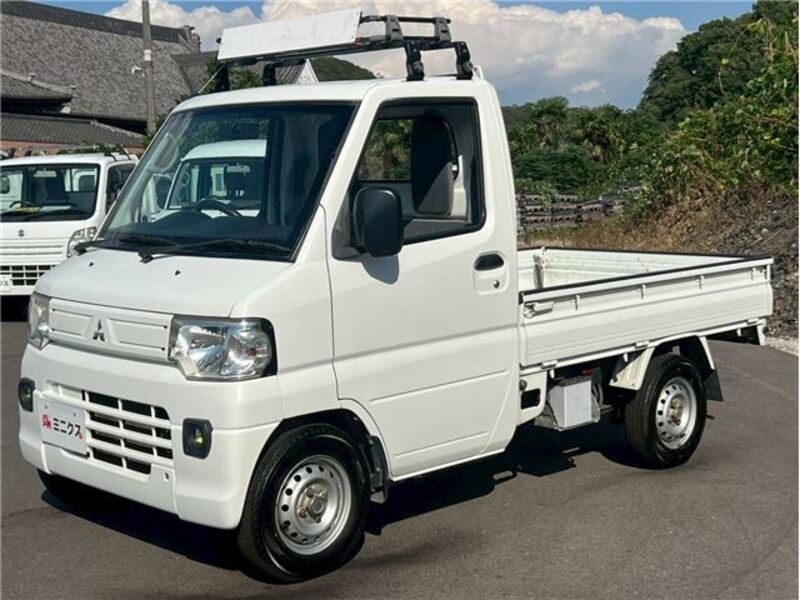 MINICAB TRUCK