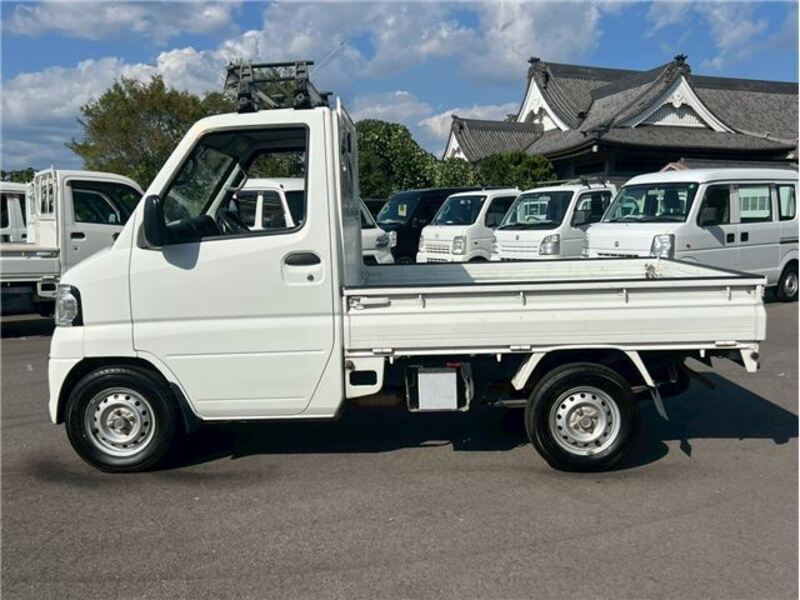 MINICAB TRUCK
