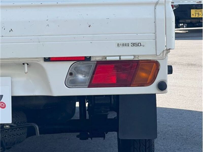 MINICAB TRUCK