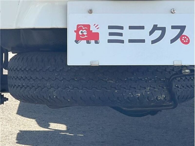MINICAB TRUCK