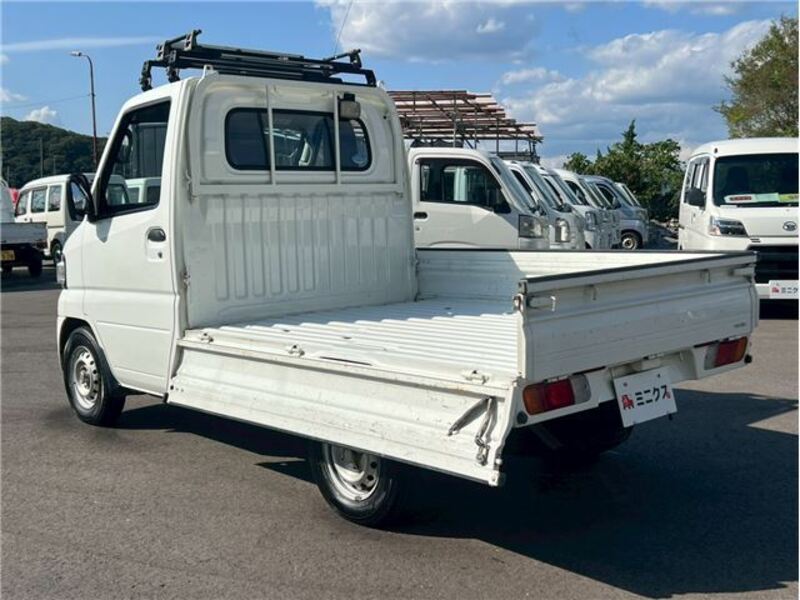 MINICAB TRUCK