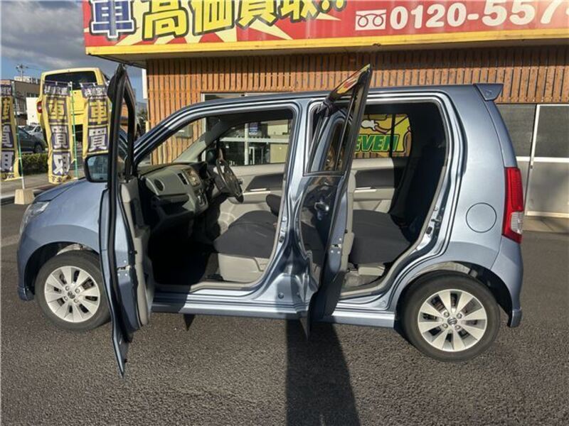 WAGON R