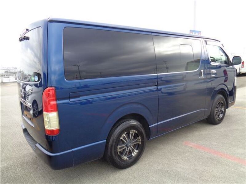 HIACE