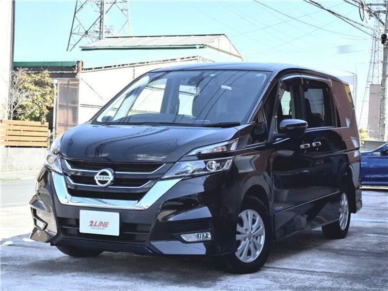 NISSAN SERENA