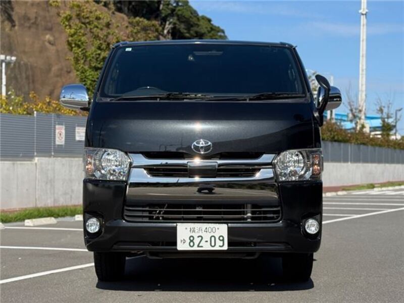 HIACE VAN