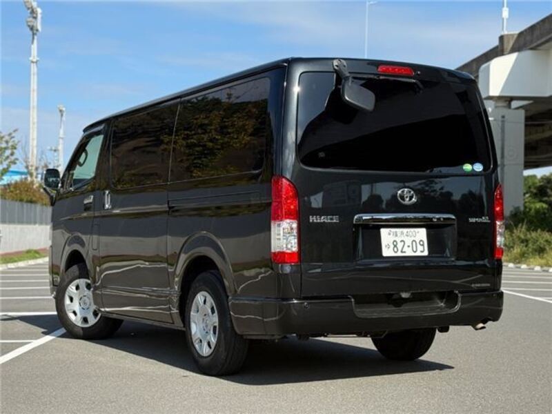 HIACE VAN