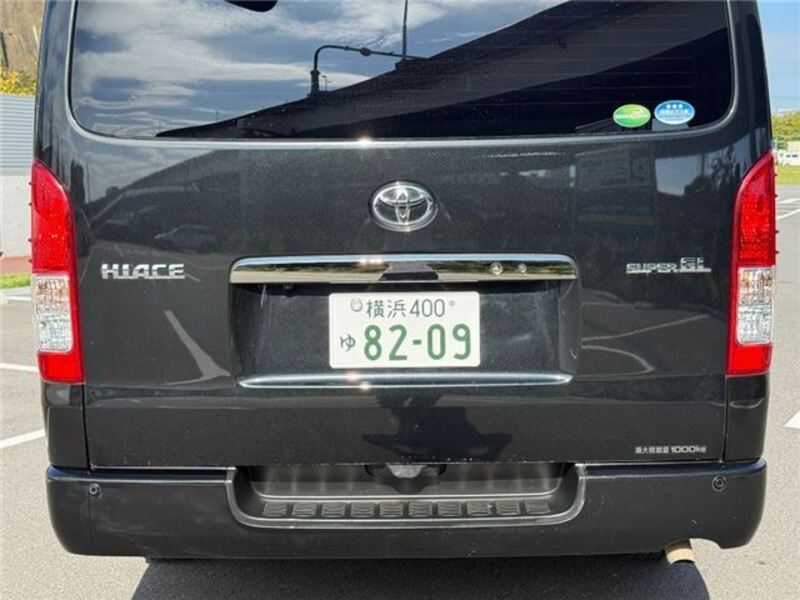HIACE VAN