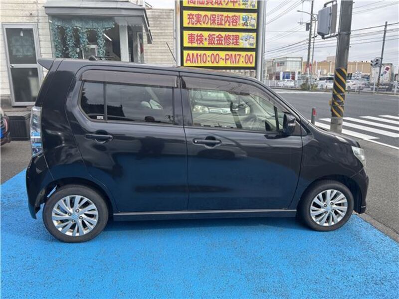 WAGON R