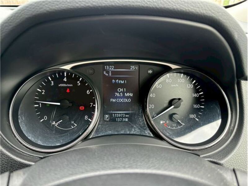 X-TRAIL