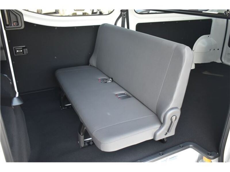 CARAVAN VAN