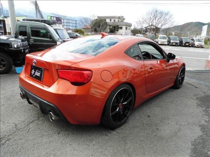 86
